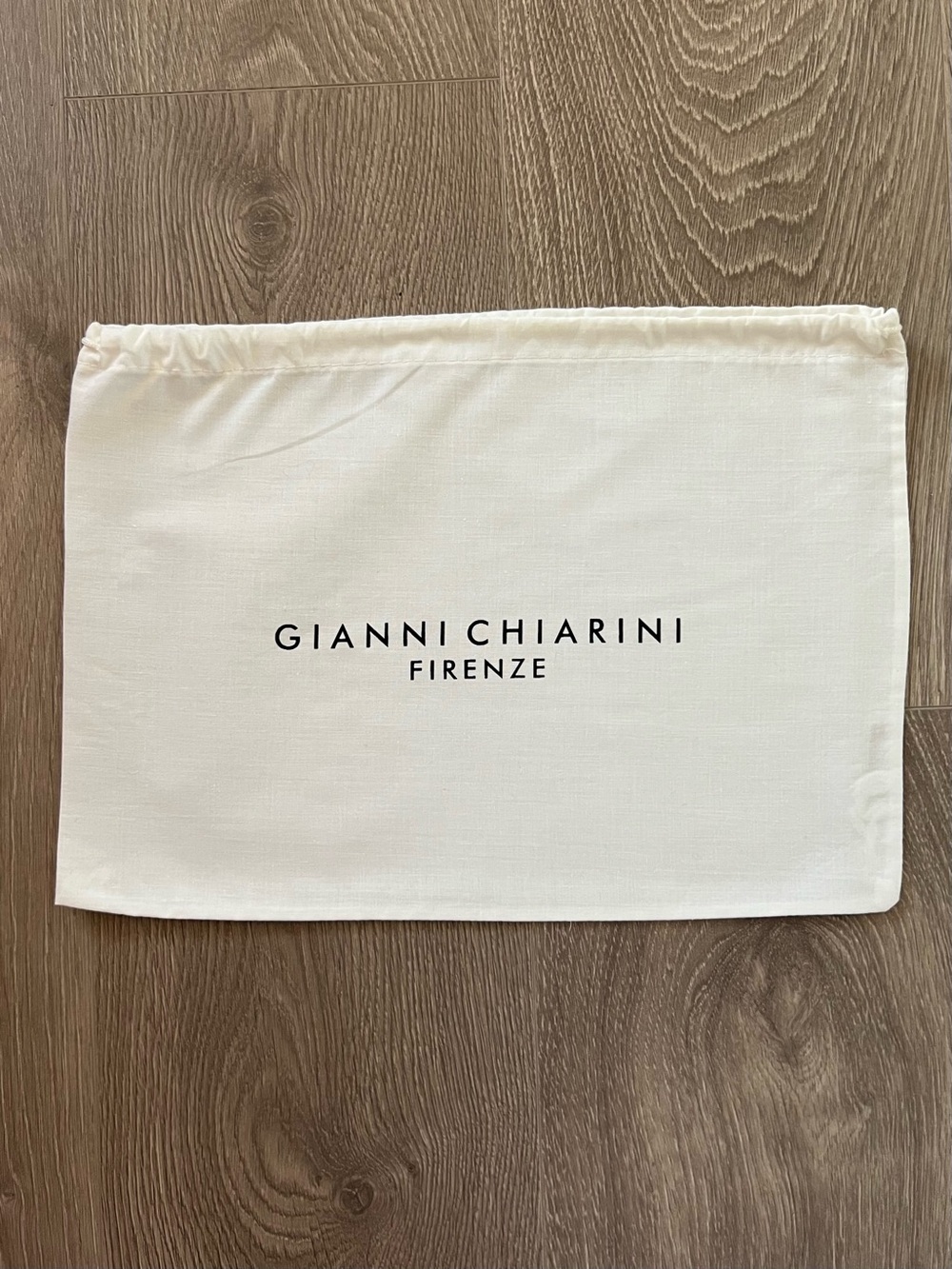 Gianni Chiarini  dust bag (C555)